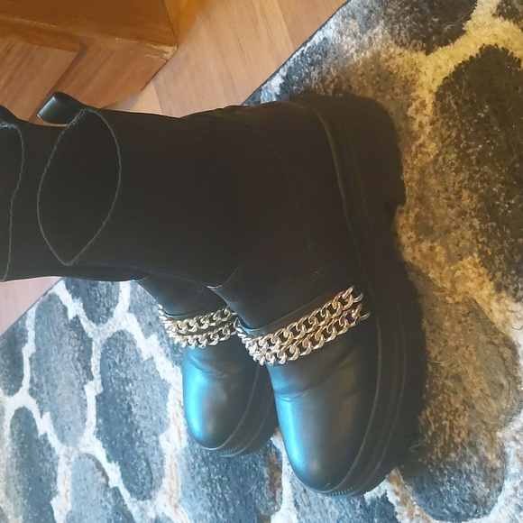 Steve Madden Zyla boots - Picture 3 of 5
